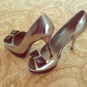 GUESS Glitter heals